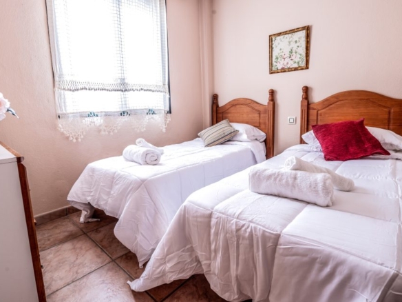 alquiler apartamento adosado jardines de zahara de los atunes