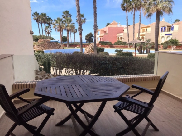 alquiler apartamento adosado jardines de zahara de los atunes