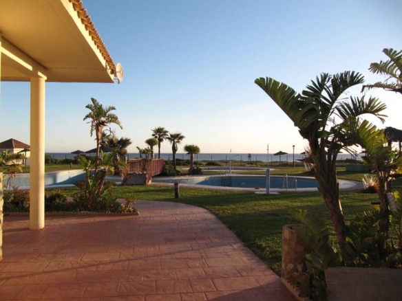 alquiler apartamento en almadraba playa en zahara de los atunes