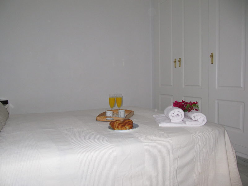 alquiler apartamento en aretusa luz en zahara de los atunes