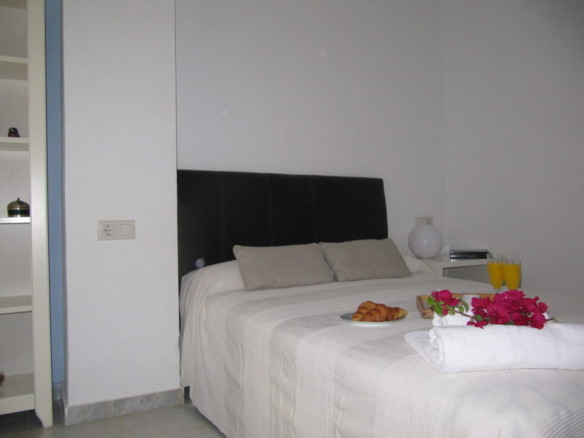 alquiler apartamento en aretusa luz en zahara de los atunes