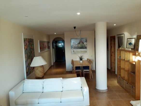 alquiler apartamento mirando al mar en zahara de los atunes
