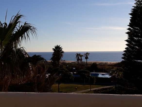 alquiler apartamento mirando al mar en zahara de los atunes