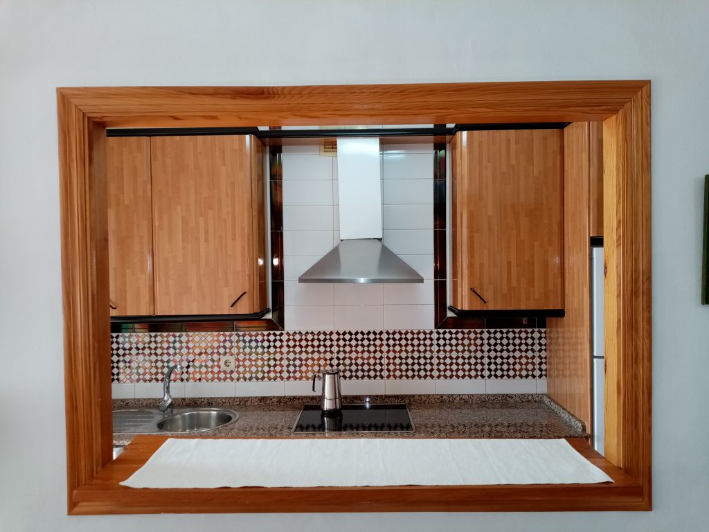 alquiler apartamento ático frente al mar en zahara de los atunes