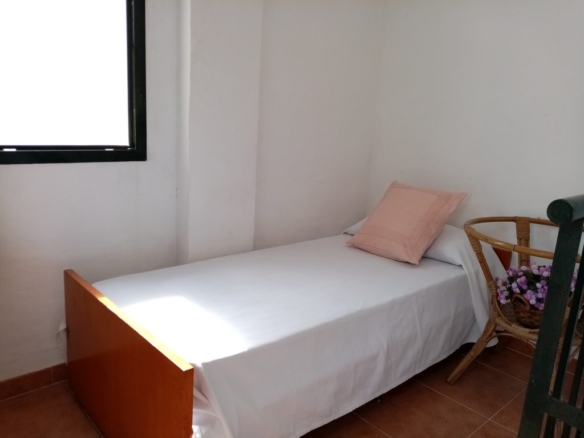 alquiler apartamento ático frente al mar en zahara de los atunes