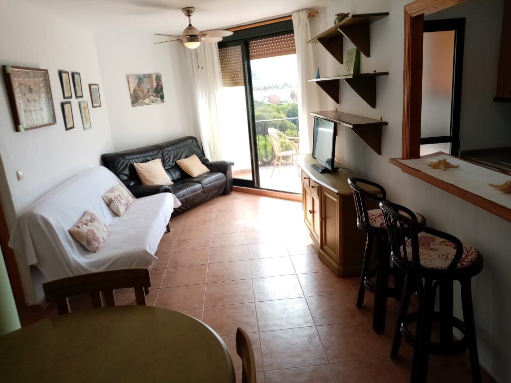 alquiler apartamento ático frente al mar en zahara de los atunes