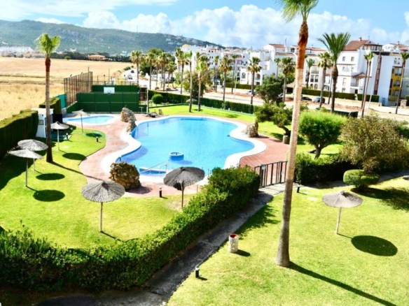 alquiler apartamento atlanterra sol en zahara de los atunes
