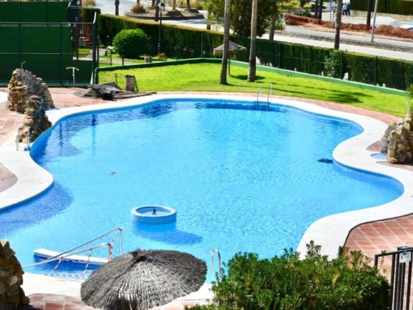 alquiler apartamento atlanterra sol vistas al mar en zahara de los atunes