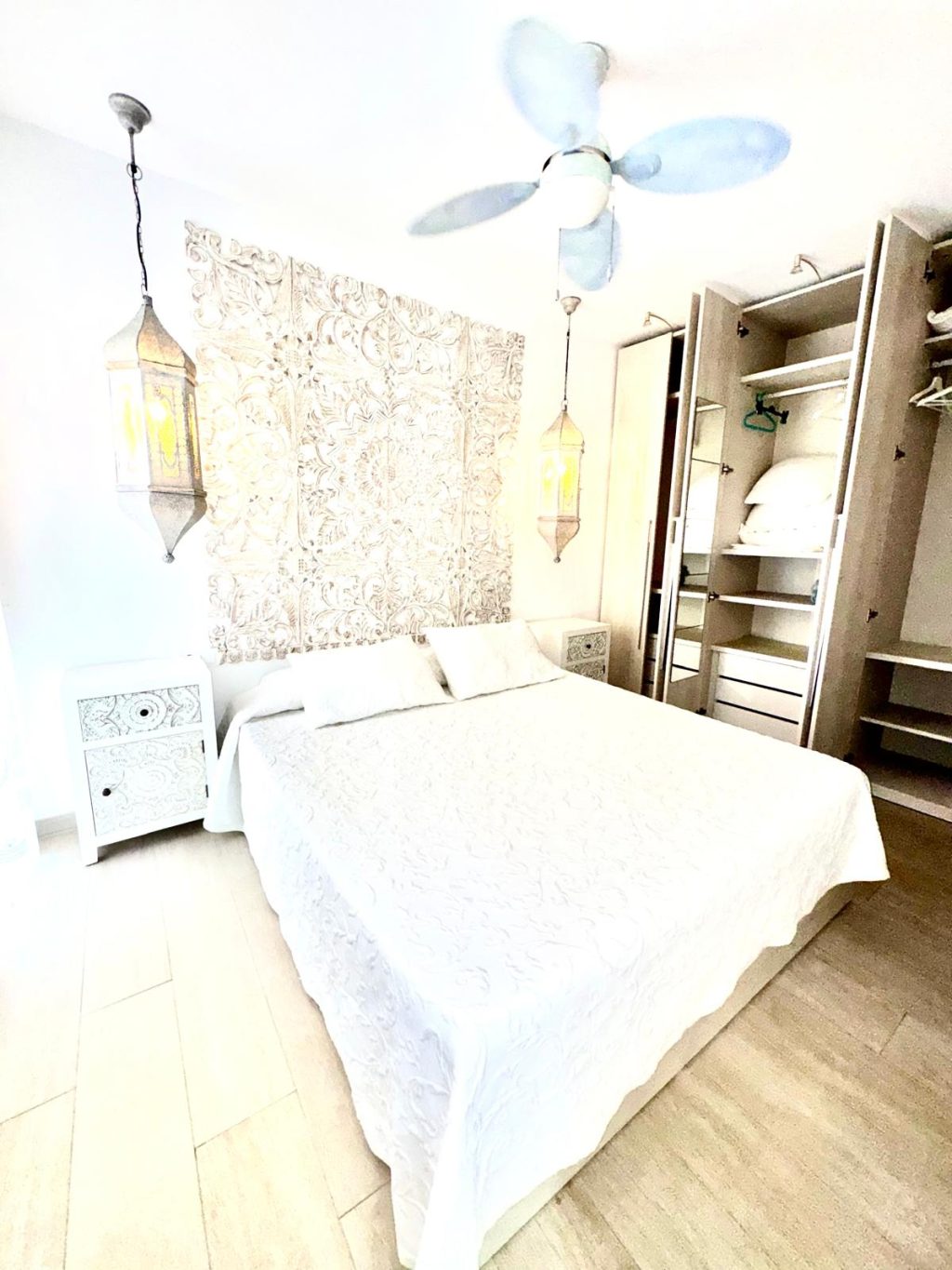 alquiler apartamento atlanterra sol vistas al mar en zahara de los atunes