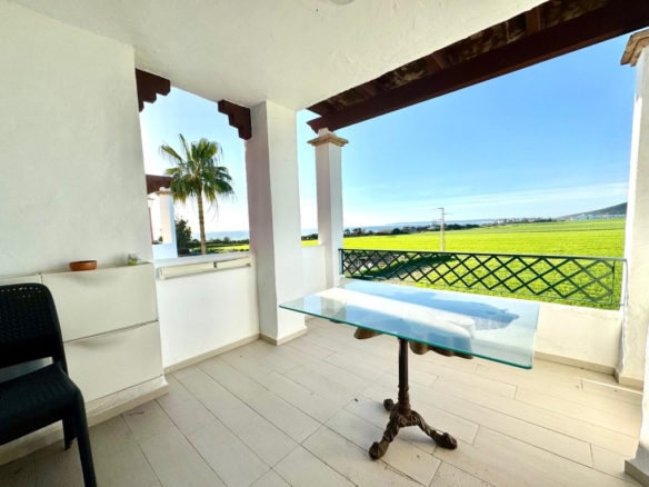 alquiler apartamento atlanterra sol vistas al mar en zahara de los atunes