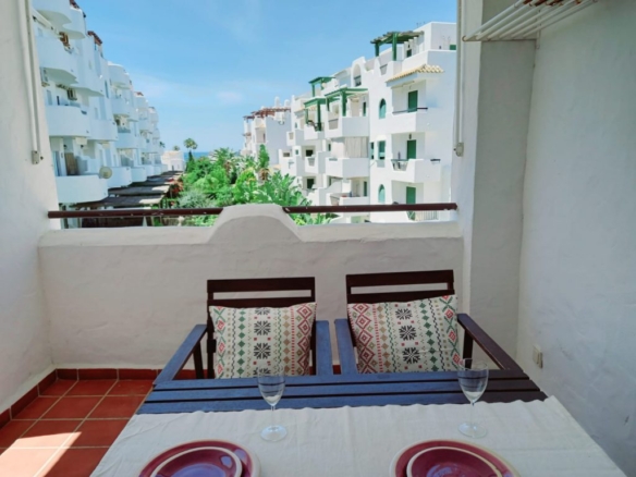alquiler apartamento bahia de la plata en zahara de los atunes