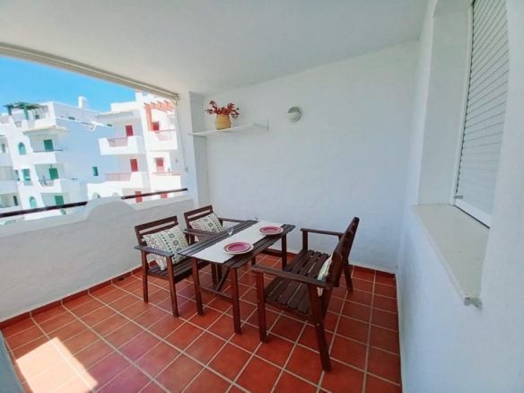 alquiler apartamento bahia de la plata en zahara de los atunes
