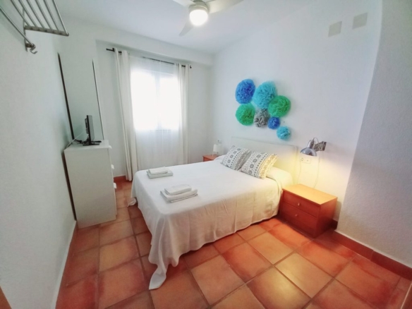 alquiler apartamento bahia de la plata en zahara de los atunes