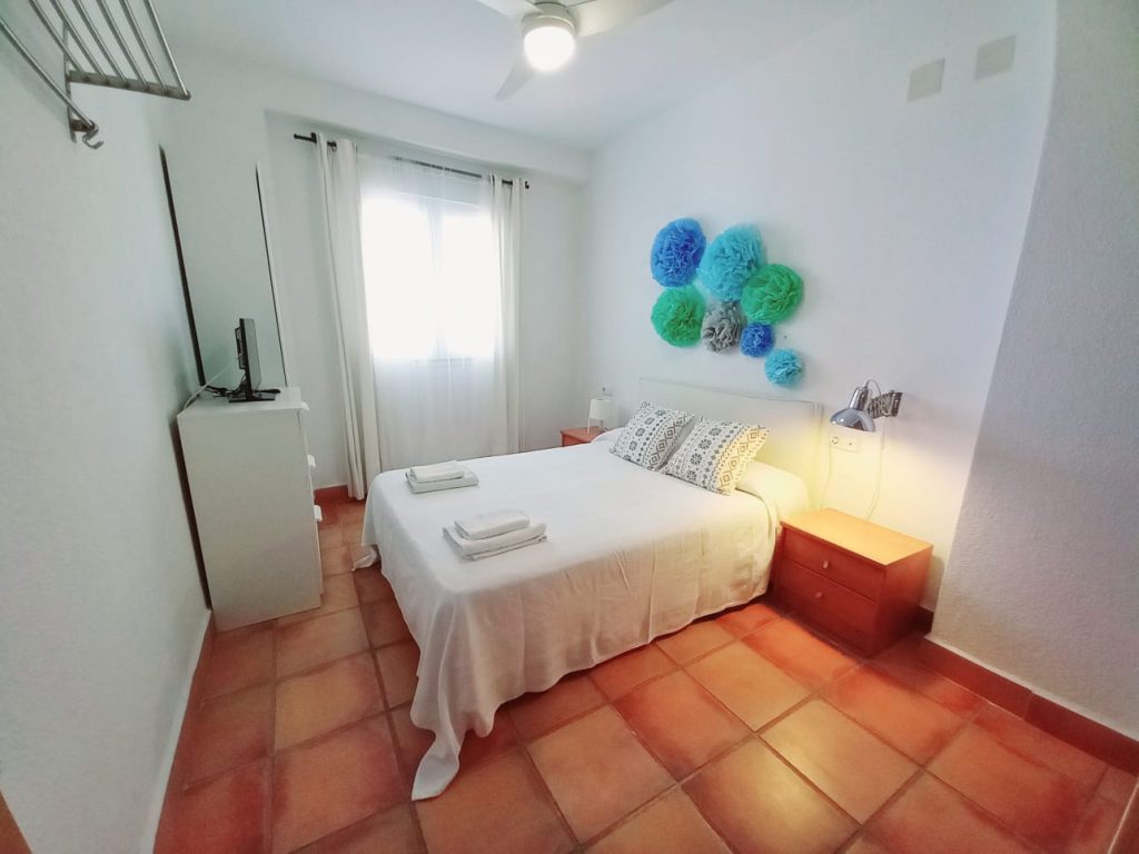 alquiler apartamento bahia de la plata en zahara de los atunes
