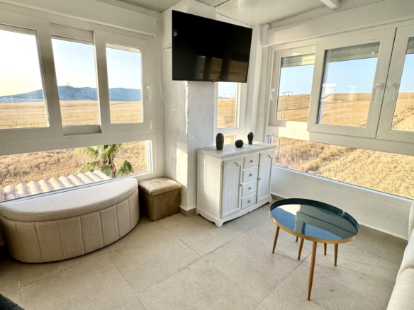 alquiler de apartamento vacacional duplex atlatnterra sol sunset zahara de los atunes