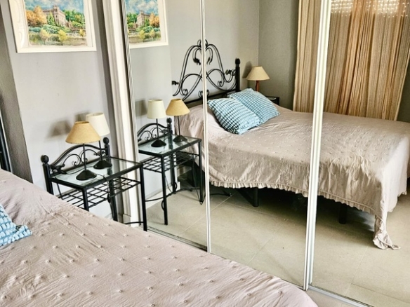 alquiler de apartamento vacacional duplex atlatnterra sol sunset zahara de los atunes