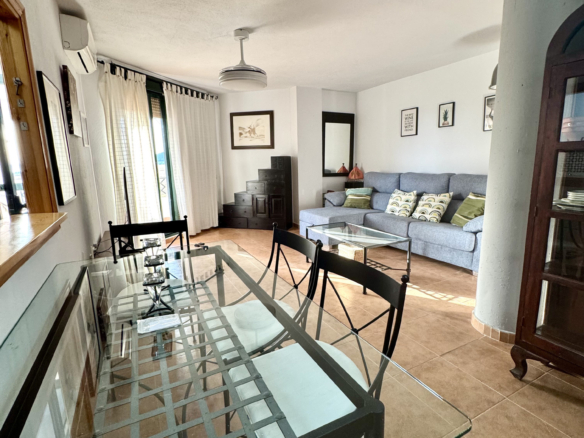 alquiler de apartamento vacacional duplex atlatnterra sol sunset zahara de los atunes