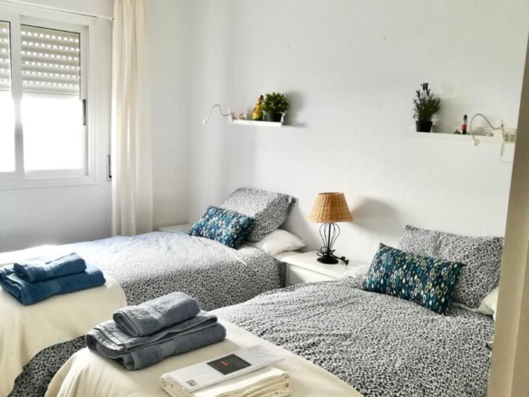 alquiler apartamento duplex la palmera en zahara de los atunes